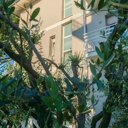 Casa Vacanze Cattolica Daire